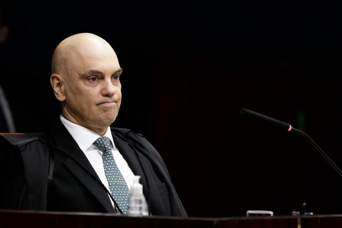 Após sofrer sanção dos EUA, juiz auxiliar deixa gabinete de Moraes