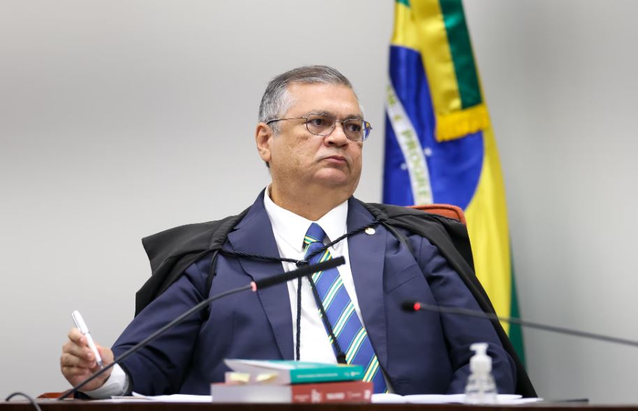 Dino determina que Governo Federal, Judiciário e Congresso façam campanhas publicitárias sobre transparência em emendas parlamentares