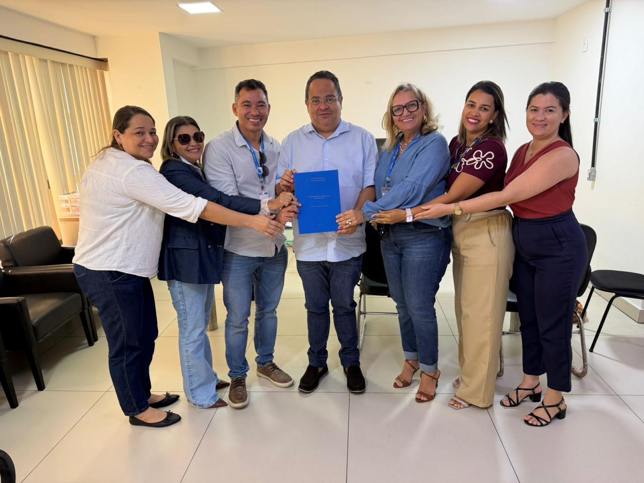 Prefeitura de Parnamirim/RN cria o plano municipal de saúde mental infanto juvenil.
